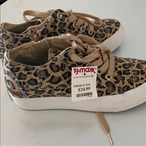 Never worn leopard sneakers.